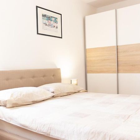 Apartment Centener Ровинь Экстерьер фото
