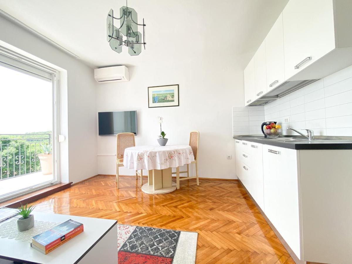 Apartment Centener Ровинь Экстерьер фото