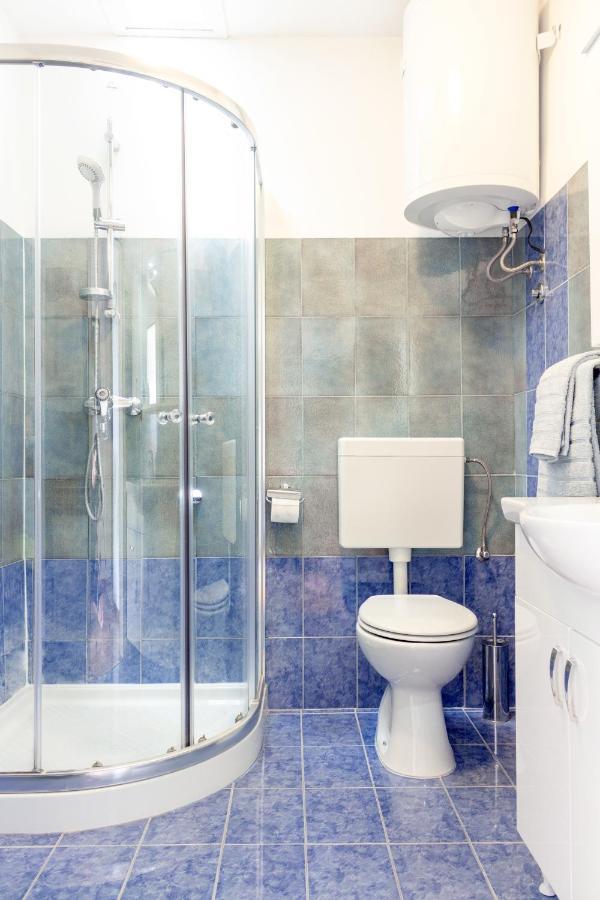 Apartment Centener Ровинь Экстерьер фото
