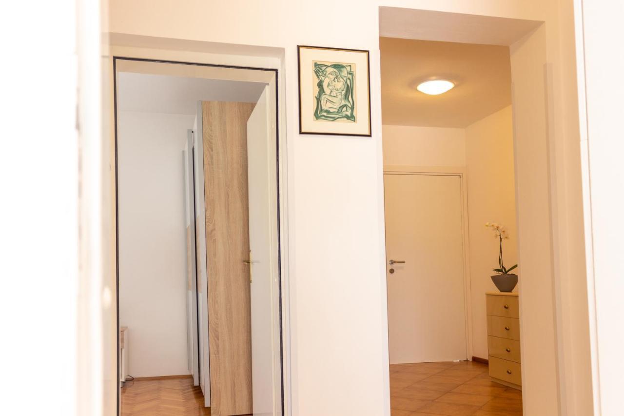 Apartment Centener Ровинь Экстерьер фото