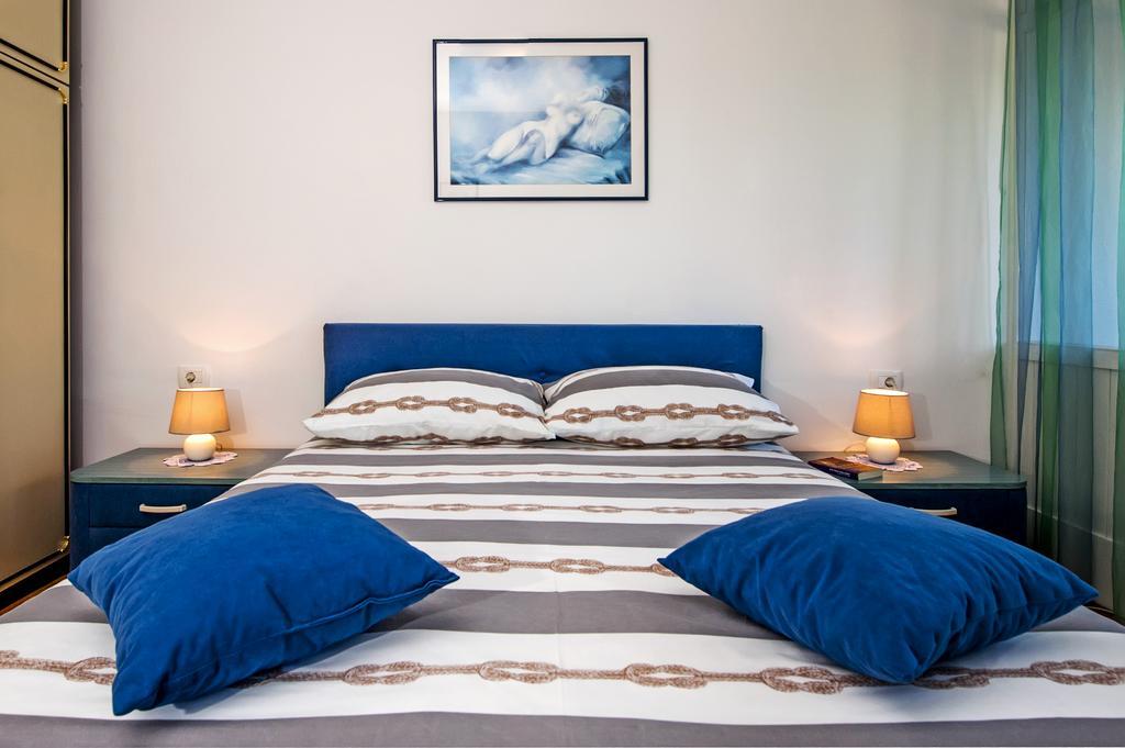 Apartment Centener Ровинь Экстерьер фото