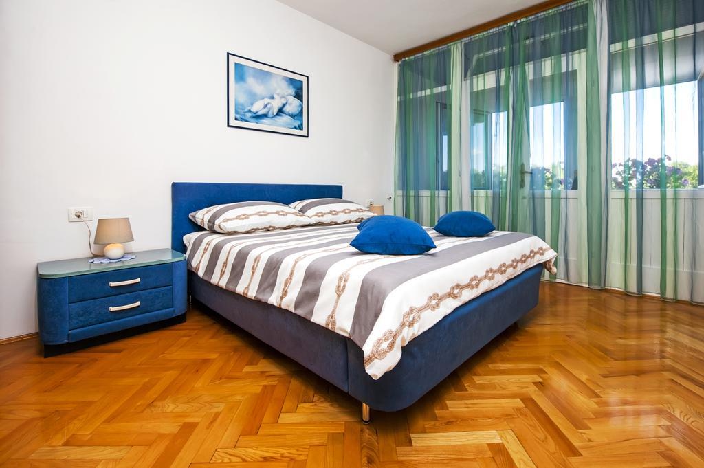 Apartment Centener Ровинь Экстерьер фото